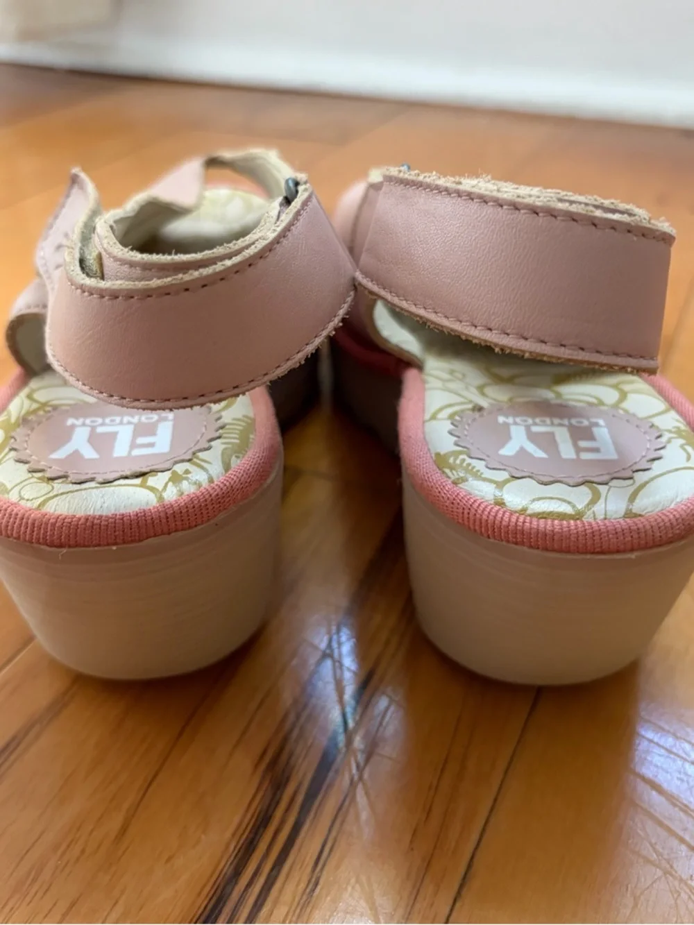 Fly London Yeay Rose Pink Leather Wedge Sandals Peep Toe Slingback Size 39 - Picture 7 of 9